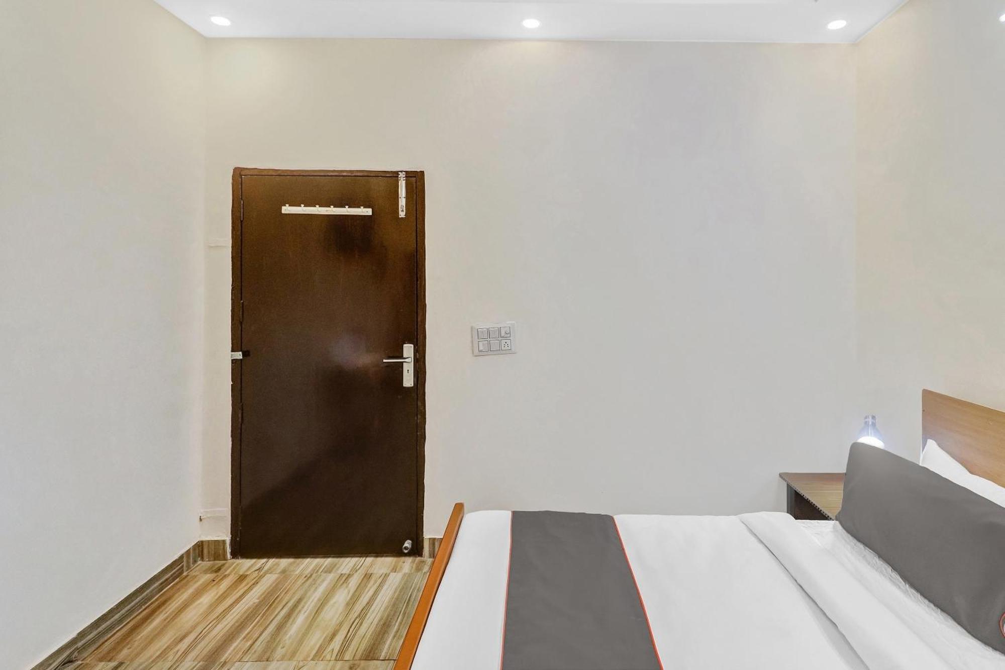 Super Capital O Moody Inn 델리 외부 사진