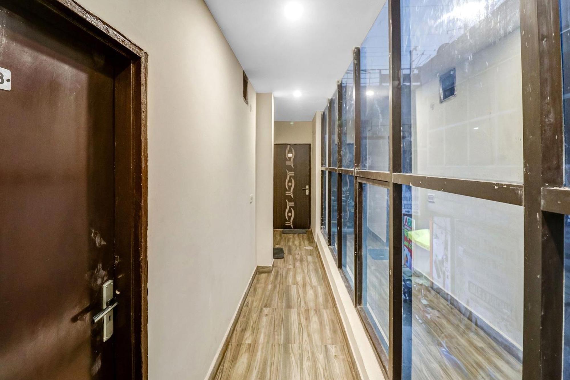 Super Capital O Moody Inn 델리 외부 사진